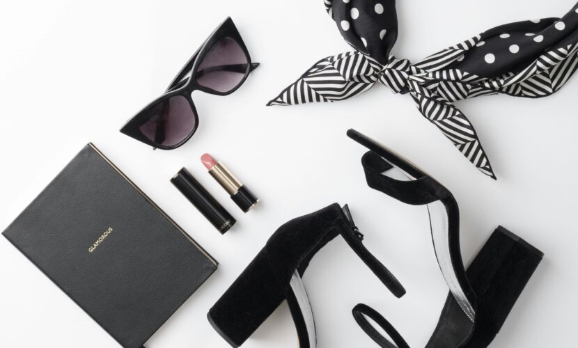 パーソナルカラースプリング　イエベ春　黒似合わない　苦手